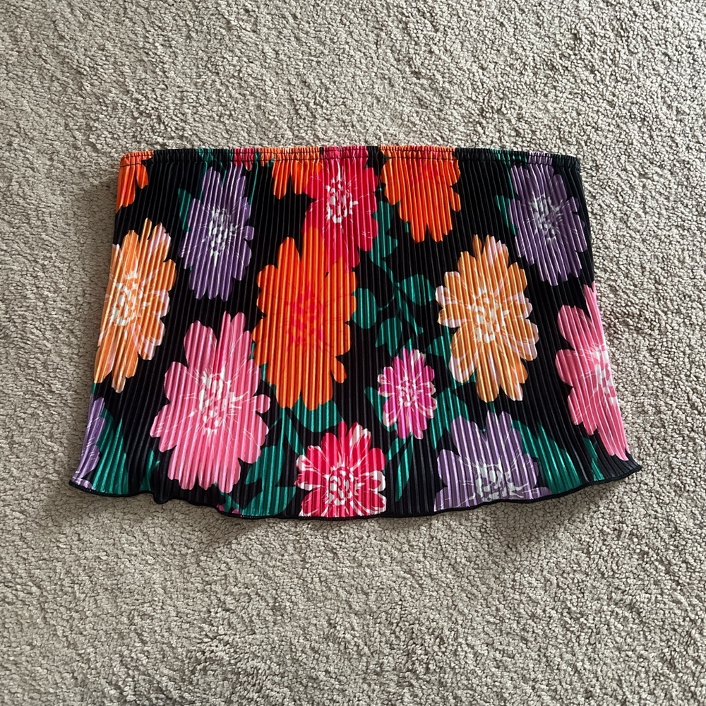 SHEIN Multicolor Floral Pleated Mini Top